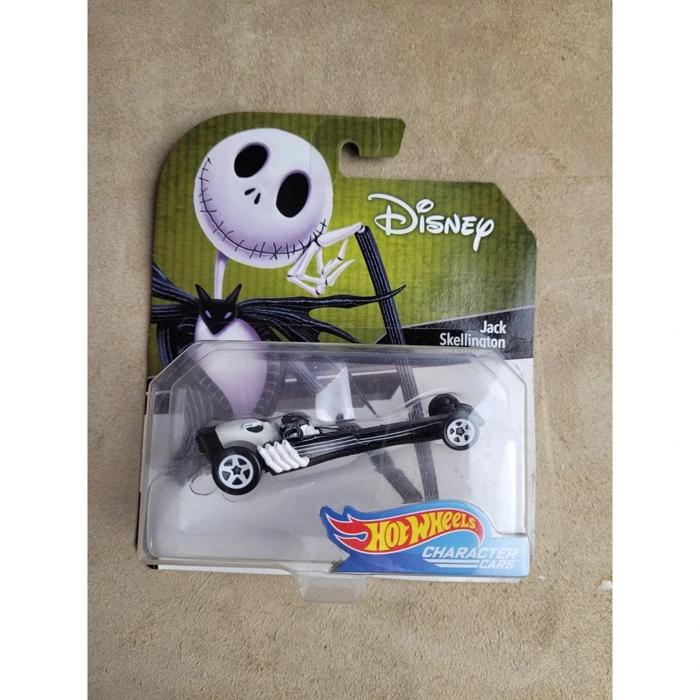 HOT WHEELS Disney Pixar Cars-Lightyear, Dory, Appa (Nickelodeon), Skellington, +